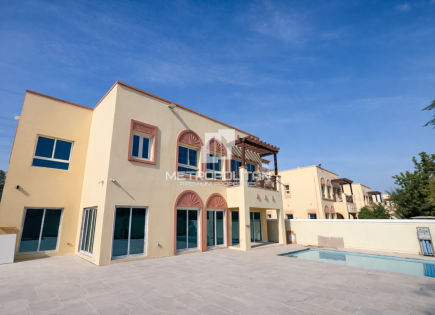 Вилла за 1 983 472 евро в Дубае, ОАЭ