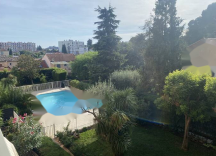 Квартира за 249 000 евро в Каннах, Франция