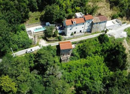 Вилла за 750 000 евро в Мотовуне, Хорватия