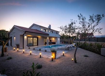 Вилла за 890 000 евро на Крке, Хорватия