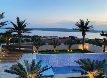 Вилла за 3 600 000 евро в Цриквенице, Хорватия