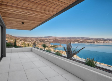 Квартира за 1 680 000 евро в Опатии, Хорватия