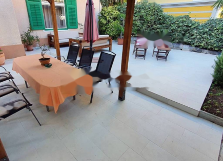 Квартира за 1 200 000 евро в Опатии, Хорватия