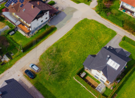 Земля за 290 000 евро в Бледе, Словения