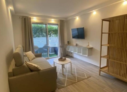 Квартира за 199 000 евро в Каннах, Франция