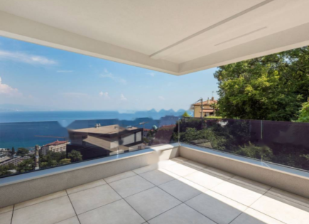 Квартира за 685 200 евро в Опатии, Хорватия