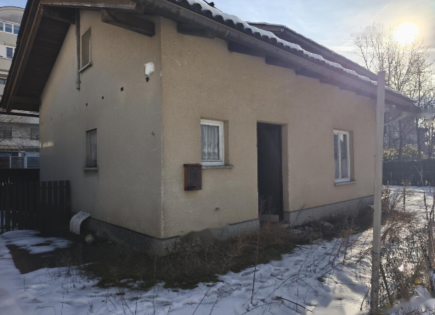 Дом за 165 000 евро в Любляне, Словения