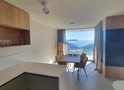 Квартира за 420 000 евро в Лабине, Хорватия