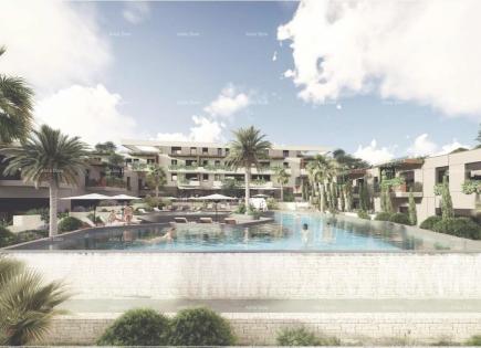 Офис за 272 197 евро в Порече, Хорватия