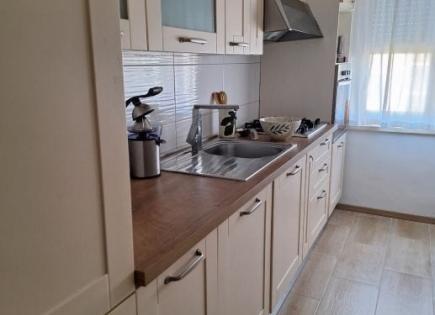 Квартира за 265 000 евро в Умаге, Хорватия