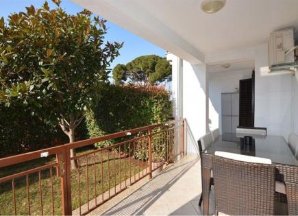 Квартира за 410 000 евро в Порече, Хорватия