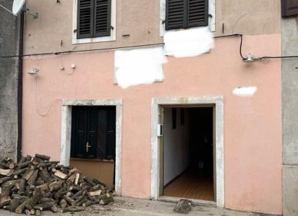 Дом за 270 000 евро в Буйе, Хорватия