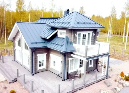Коттедж за 390 000 евро в Пюхясалми, Финляндия