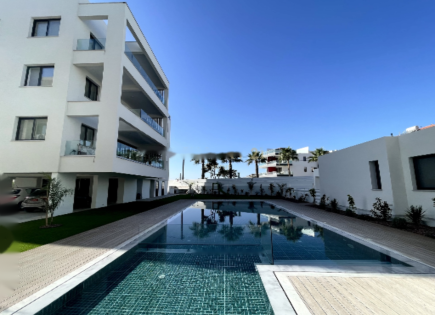 Квартира за 330 000 евро в Арадипу, Кипр