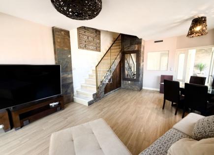 Пентхаус за 900 евро за месяц в Альморади, Испания