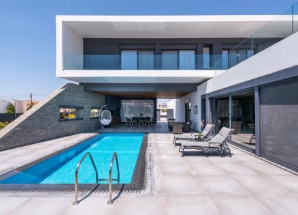 Квартира за 1 200 000 евро в Ларнаке, Кипр