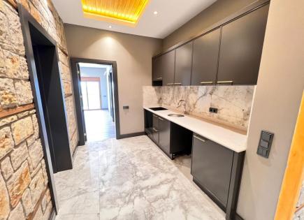 Вилла за 825 000 евро в Конаклы, Турция
