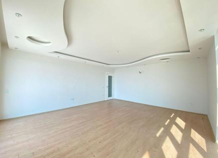 Квартира за 293 000 евро в Кестеле, Турция