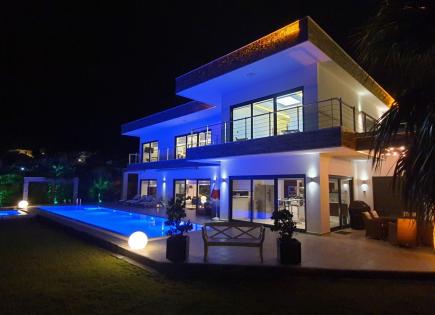 Вилла за 1 320 000 евро в Алании, Турция