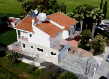 Квартира за 550 000 евро в Ларнаке, Кипр