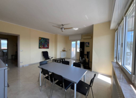 Квартира за 185 000 евро в Гориции, Италия