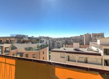 Квартира за 434 000 евро в Каннах, Франция