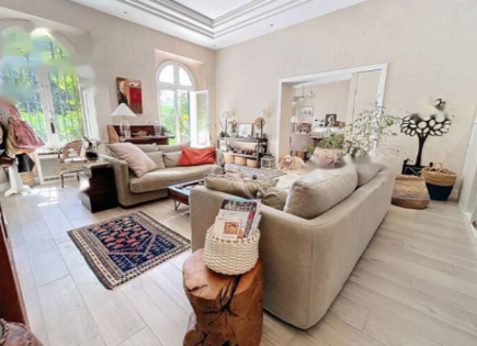 Квартира за 795 000 евро в Каннах, Франция