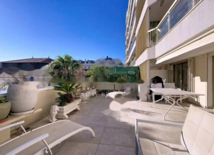 Квартира за 530 000 евро в Каннах, Франция