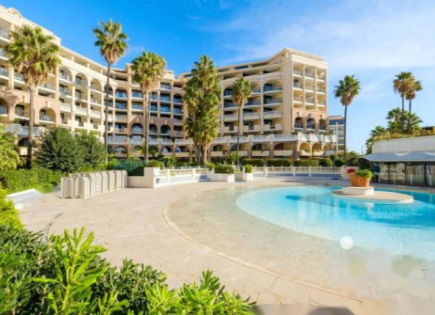 Квартира за 219 000 евро в Каннах, Франция