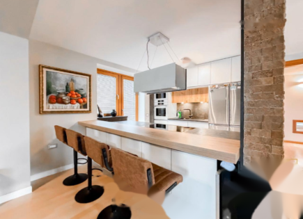 Дом за 1 097 000 евро в Любляне, Словения