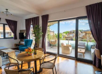 Квартира за 295 000 евро в Бечичи, Черногория