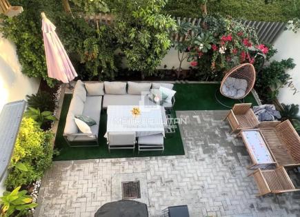 Таунхаус за 972 081 евро в Дубае, ОАЭ