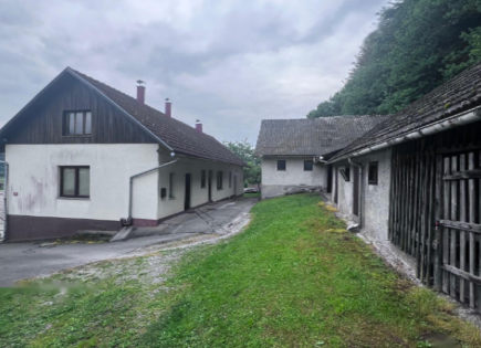 Дом за 84 000 евро в Лашко, Словения