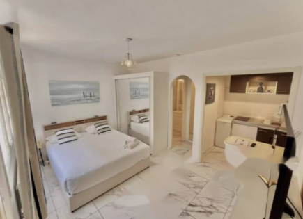 Квартира за 208 000 евро в Каннах, Франция