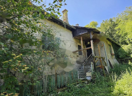 Дом за 59 800 евро в Шмарье-при-Елшах, Словения