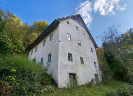 Дом за 98 000 евро в Толмине, Словения