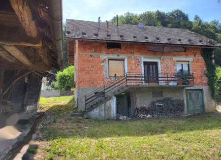 Дом за 90 000 евро в Ново-Место, Словения