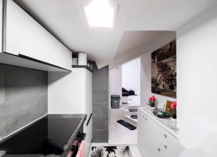 Квартира за 285 000 евро в Любляне, Словения