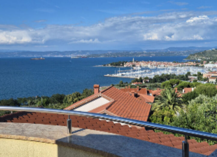 Дом за 1 390 000 евро в Изоле, Словения