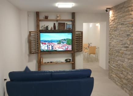 Дом за 1 390 000 евро в Изоле, Словения