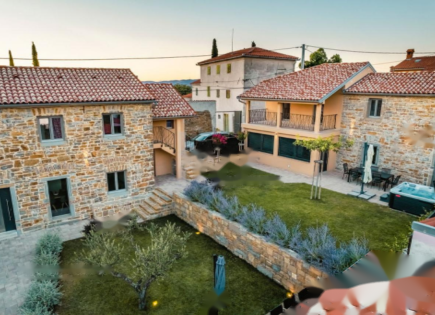 Дом за 1 200 000 евро в Копере, Словения