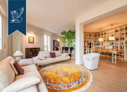 Апартаменты за 2 190 000 евро в Милане, Италия