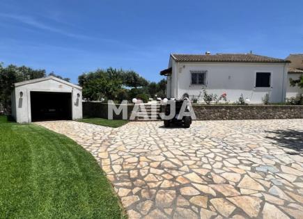 Вилла за 330 000 евро на Корфу, Греция