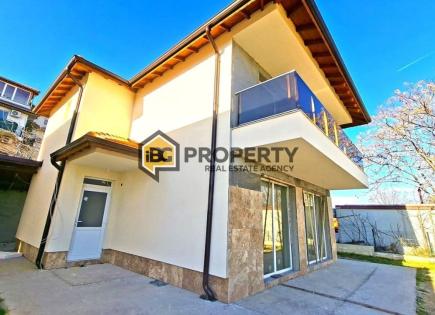 Дом за 235 000 евро в Бяле, Болгария