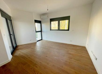 Квартира за 235 000 евро в Баре, Черногория