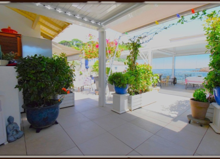 Квартира за 749 000 евро в Каннах, Франция