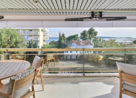 Квартира за 1 980 000 евро в Каннах, Франция