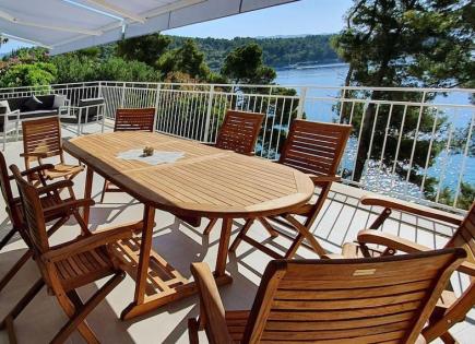 Вилла за 1 540 000 евро в Хорватии