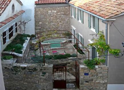 Вилла за 535 000 евро в Опртале, Хорватия