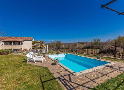 Вилла за 519 000 евро в Врбнике, Хорватия